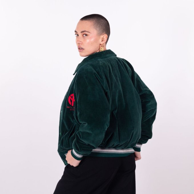 este bomber vintage en velours vert côtelé avec broderie "NORTH TORONTO M.T.H.L" - dos